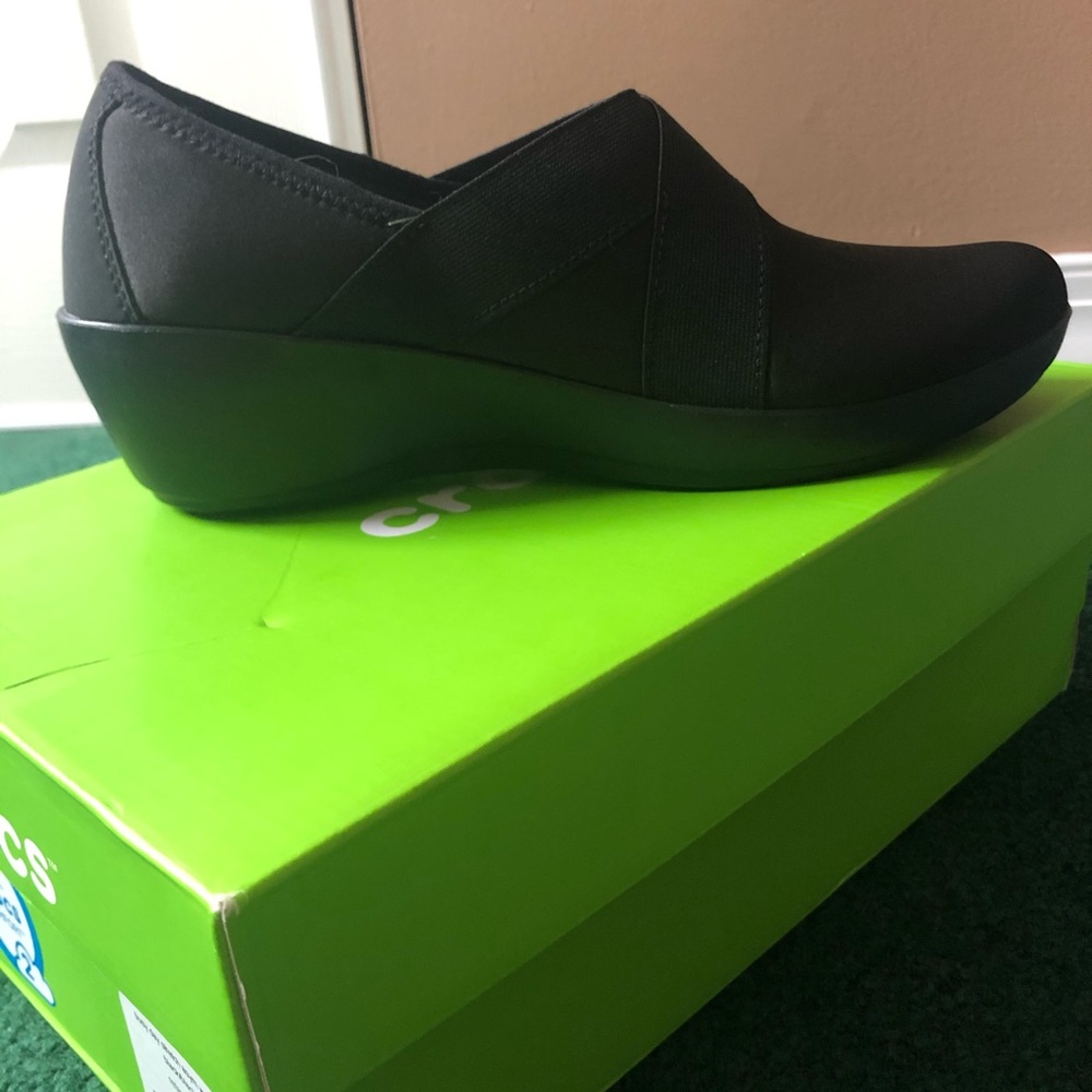 Women’s Busy Day Asymmetrical Stretch Wedge